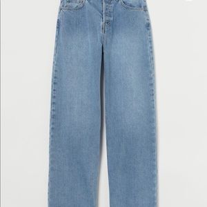 BNWT the viral TikTok H&M jeans! Loose straight high rise jeans